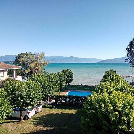 Ferienwohnung Casa Lugana 10 - Monolocale Con Piscina Direttamente A Lago Sirmione Exterior foto